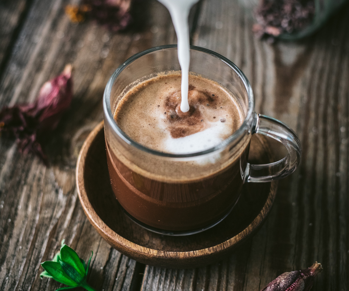 Make-Chocolate-Milk-Using-Cocoa-Powder
